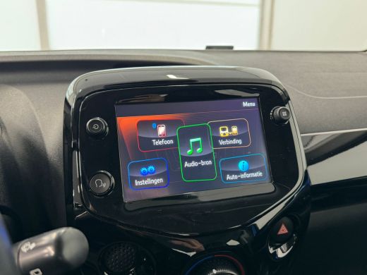 Peugeot 108 1.0 e-VTi Allure | Apple Carplay / Android auto ActivLease financial lease