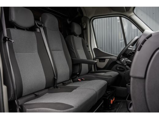 Renault Master **2.3 dCi L2H2 | Euro 6 | 131 PK | Airco | Cruise | MF Stuur** ActivLease financial lease