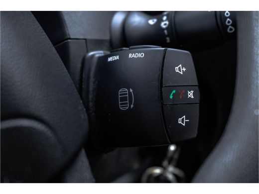 Renault Master **2.3 dCi L2H2 | Euro 6 | 131 PK | Airco | Cruise | MF Stuur** ActivLease financial lease