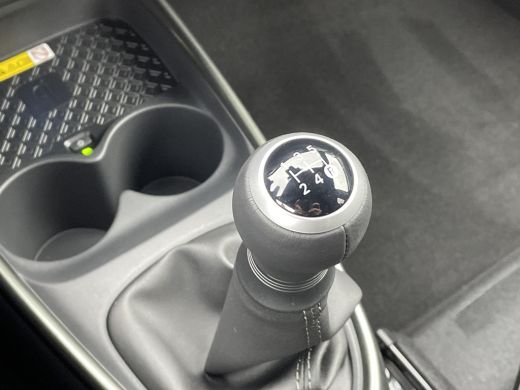 Toyota Aygo X 1.0 VVT-i MT Premium **NIEUWE AUTO/ DIRECT LEVERBAAR** ActivLease financial lease