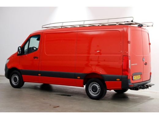 Mercedes Sprinter 314 CDI 143pk L2H1 RWD Airco/Navi/Camera/Inrichting Trekhaak 3500kg 11-2018 ActivLease financial lease