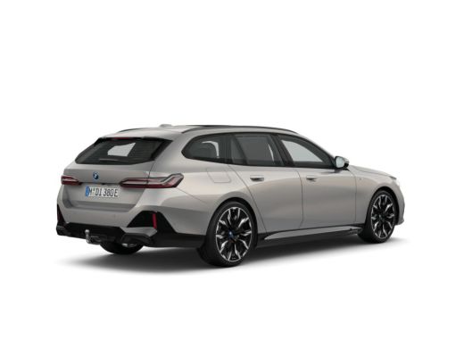 BMW i5 Touring eDrive40 M Sport Edition M Sportpakket - Beschikbaar vanaf: September 2024 ActivLease financial lease