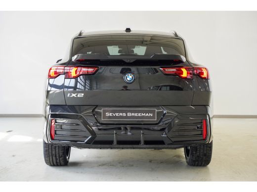 BMW iX2 eDrive20 M Sportpakket Pro ActivLease financial lease