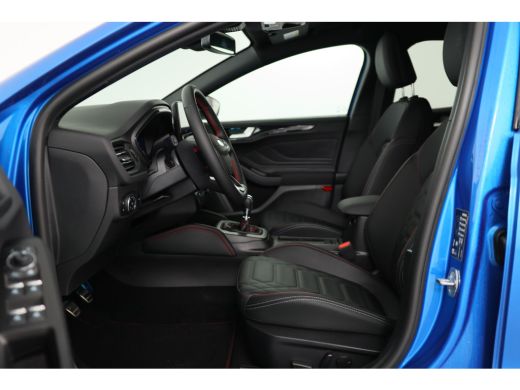 Ford Focus Wagon 1.0 EcoBoost Hybrid ST Line X | Direct Leverbaar! | Lederen bekleding | Drivers Assistance ... ActivLease financial lease