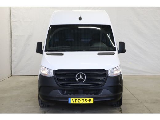 Mercedes Sprinter 211 1.9 CDI L2H2 FWD Airco Camera Side Assist Side Bars ActivLease financial lease
