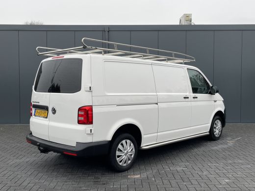 Volkswagen Transporter 2.0 TDI 150 PK / 4MOTION / 4x4 / L2H1 / CAMERA / IMPERIAAL / TREKHAAK / AIRCO / CRUISE ActivLease financial lease