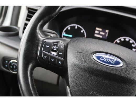 Ford Transit Custom 2.0 TDCI 130PK L2H1 6-PERS. DC | TREKHAAK 2800KG | CRUISE | AIRCO | PDC ActivLease financial lease