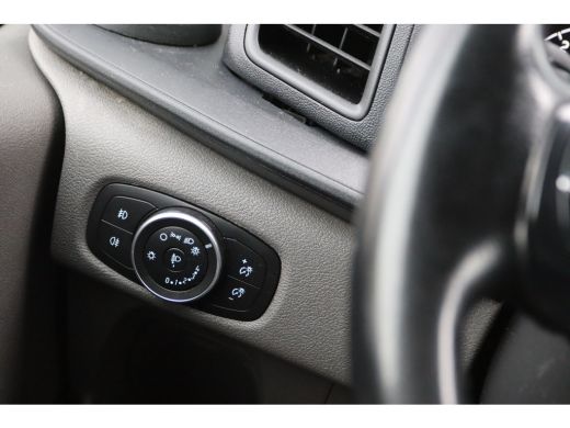 Ford Transit Custom 2.0 TDCI 130PK L2H1 6-PERS. DC | TREKHAAK 2800KG | CRUISE | AIRCO | PDC ActivLease financial lease