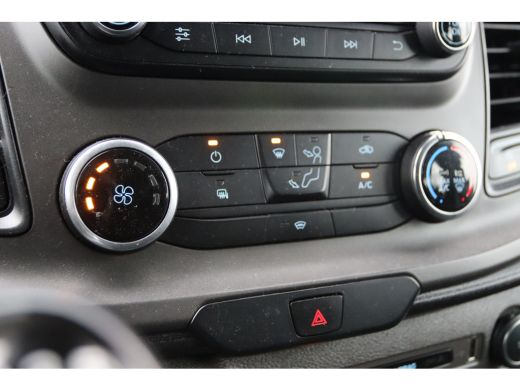 Ford Transit Custom 2.0 TDCI 130PK L2H1 6-PERS. DC | TREKHAAK 2800KG | CRUISE | AIRCO | PDC ActivLease financial lease