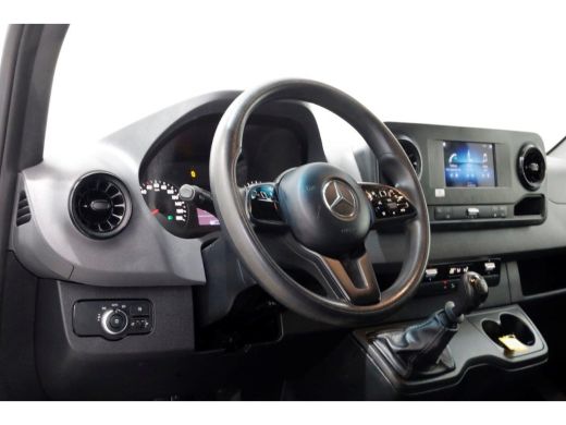 Mercedes Sprinter 311 CDI 115pk L2H2 RWD Servicewagen 230V/Airco/Camera 11-2018 ActivLease financial lease