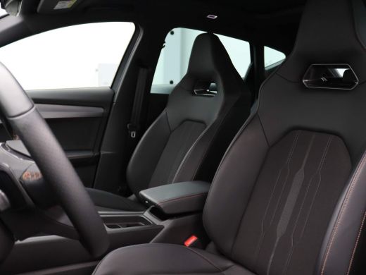 Seat Formentor 1.4 e-Hybrid Performance 245PK DSG Panoramadak, achteruitrijcamera, stuur/stoelverwarming, virtua... ActivLease financial lease