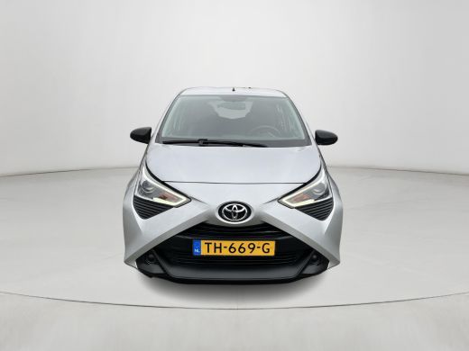 Toyota Aygo 1.0 VVT-i x-fun | 5 deurs | Airconditioning | Bluetooth | Centrale deurvergrendeling | ActivLease financial lease