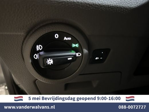 Volkswagen Transporter 2.0 TDI 150pk L2H1 Euro6 Airco | Trekhaak | Apple Carplay | Android Auto Parkeersensoren, Cruisec... ActivLease financial lease