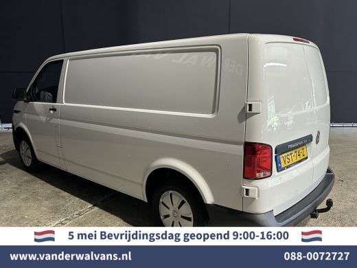 Volkswagen Transporter 2.0 TDI 150pk L2H1 Euro6 Airco | Trekhaak | Apple Carplay | Android Auto Parkeersensoren, Cruisec... ActivLease financial lease