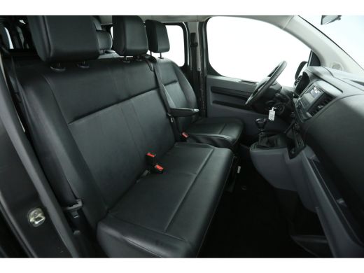 Toyota ProAce 2.0 D-4D L3H1 Dubbele Cabine l Airco Cruise PDC 6 Persoons Metallic ActivLease financial lease