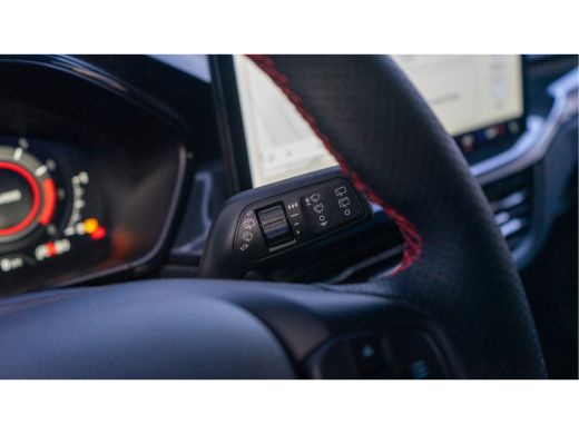 Ford Focus Wagon 1.0 125 pk Hybrid ST Line X | 18" Lichtmetalen velgen | Winter Pack | ActivLease financial lease