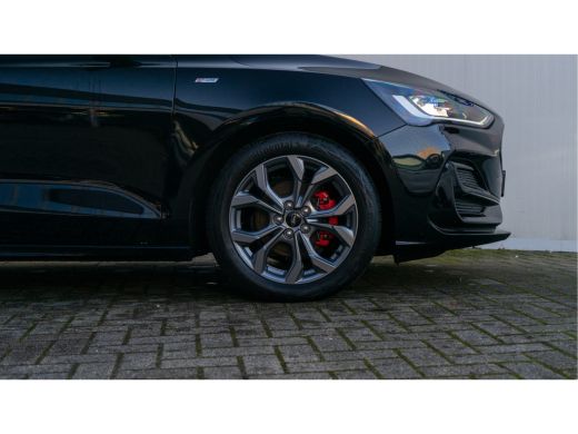 Ford Focus Wagon 1.0 125 pk Hybrid ST Line X | 18" Lichtmetalen velgen | Winter Pack | ActivLease financial lease