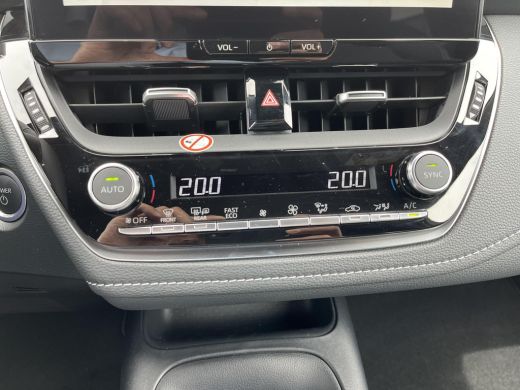 Toyota Corolla Touring Sports Hybrid 140 Active | Navigatie | Apple CarPlay/Android auto | Achteruitrijcamera ActivLease financial lease