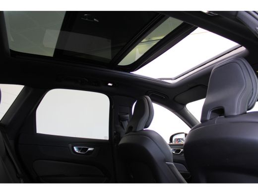 Volvo  XC60 T8 AWD R-Design 404PK AWD | Polestar | Trekhaak | 360° Cam | Panorama | HK Audio | 21" ActivLease financial lease