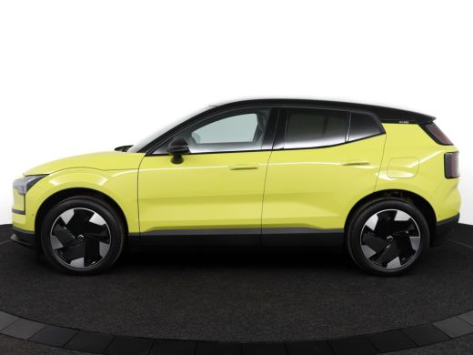 Volvo  EX30 Single Motor Extended Range Ultra 69 kWh Direct leverbaar! ActivLease financial lease