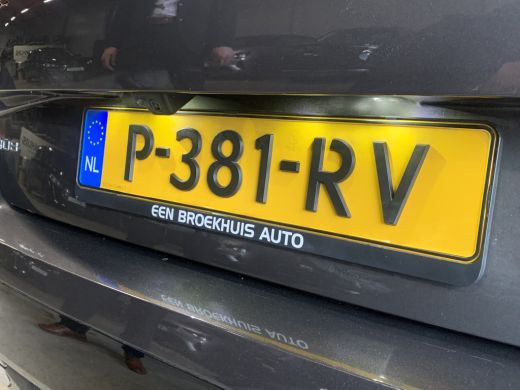 Peugeot 308 1.6 PHEV Hybrid 180pk Allure Pack Business | Navigatie | Climate control | Pdc V&A | Camera | AGR... ActivLease financial lease