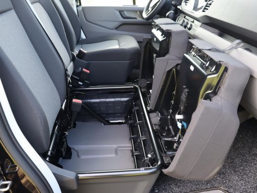 Volkswagen Crafter 35 2.0 TDI L4 Comfortline Bakwagen | Multifunctioneel stuurwiel | Executive plus pakket | Navigat... ActivLease financial lease