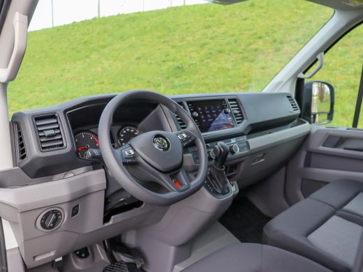 Volkswagen Crafter 35 2.0 TDI L4 Comfortline Bakwagen | Multifunctioneel stuurwiel | Executive plus pakket | Navigat... ActivLease financial lease