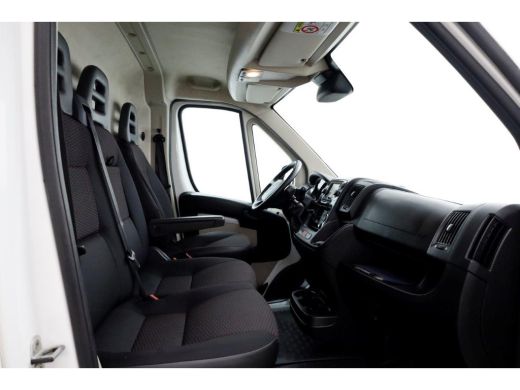 Peugeot Boxer 435 2.0 BlueHDI 165pk L4H2 Premium Luchtvering/Camera 10-2017 ActivLease financial lease