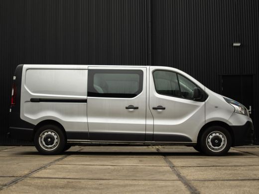Renault Trafic 1.6 dCi L2H1 DC | 6-persoons | Airco | Cruise control | Parkeersensoren | ActivLease financial lease