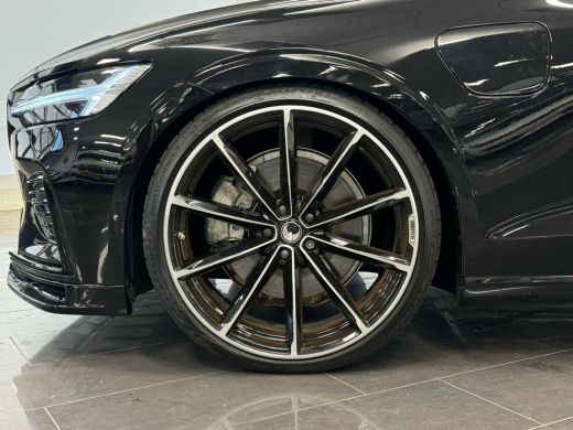 Volvo  S60 Recharge T6 AWD Ultimate Dark | Heico Sportiv | Schuifdak | Harman/Kardon | Pilot Assist | Memory... ActivLease financial lease