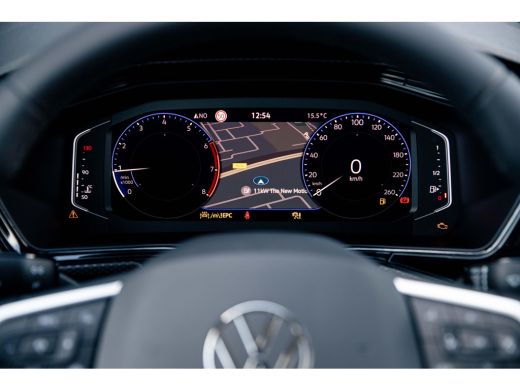Volkswagen T-Cross 1.0 TSI 110 6MT Life Parkeersensoren (Park Distance Control) ActivLease financial lease