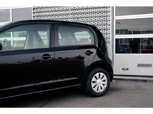 Volkswagen up! 1.0 MPI 65 5MT ActivLease financial lease