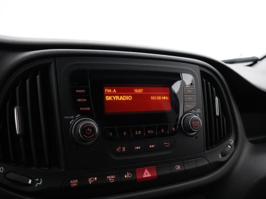 Fiat Dobló Cargo 1.3 MJ L1H1 Actual + AIRCO / TREKHAAK ActivLease financial lease