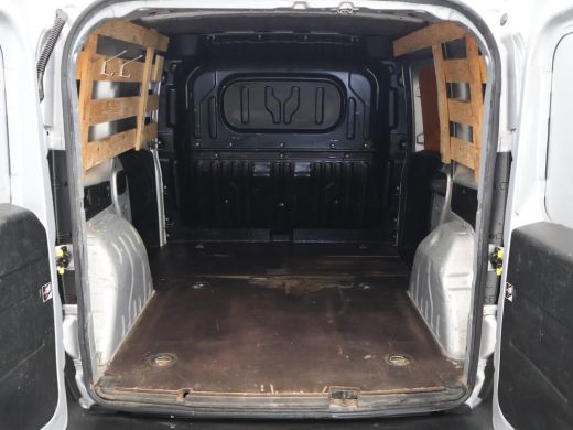 Fiat Dobló Cargo 1.3 MJ L1H1 Actual + AIRCO / TREKHAAK ActivLease financial lease