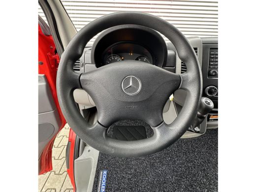 Mercedes Sprinter 516 automaat bakwagen met laadklep ActivLease financial lease