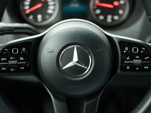 Mercedes Sprinter 317 1.9 CDI L2H2 RWD | 360 |  Cruise | Handgeschakeld | Stoelverwarming ActivLease financial lease