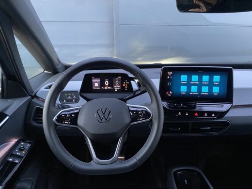 Volkswagen ID.3 Pro Edition Advantage 58 kWh Achteruitrijcamera | Keyless access | Parkeer sensoren Voor + Achter... ActivLease financial lease