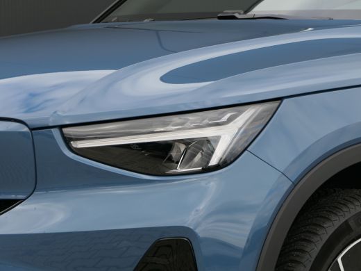 Volvo  C40 Single Motor Extended Range Plus 82 kWh | 4,99% Financial Lease ! | Trekhaak | Panoramadak | Luxe... ActivLease financial lease