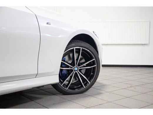 BMW 3 Serie Sedan 320e M Sportpakket Aut. ActivLease financial lease