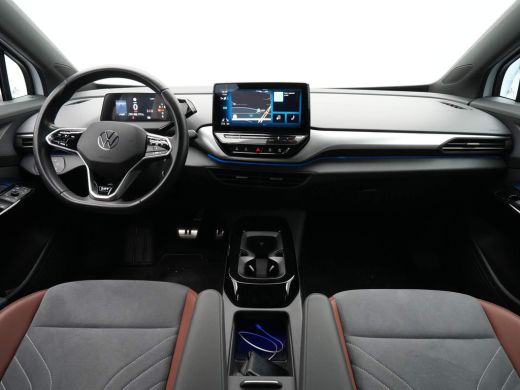 Volkswagen ID.4 First 204pk 77 kWh Navigatie Stuurverwarming Camera Acc demo JP ActivLease financial lease