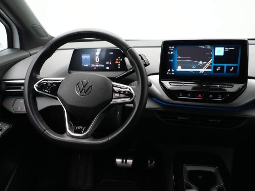 Volkswagen ID.4 First 204pk 77 kWh Navigatie Stuurverwarming Camera Acc demo JP ActivLease financial lease