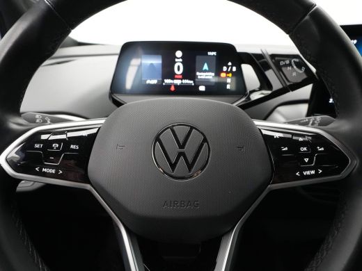 Volkswagen ID.4 First 204pk 77 kWh Navigatie Stuurverwarming Camera Acc demo AG ActivLease financial lease