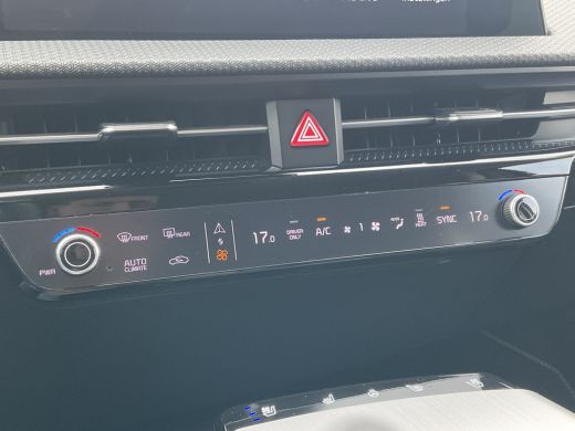 Kia Ev6 Plus 77.4 kWh Leer Stuurstoelverw.+Koeling 1Eig warmtepomp Cam Navi Adaptive Cruise control 0% Em... ActivLease financial lease