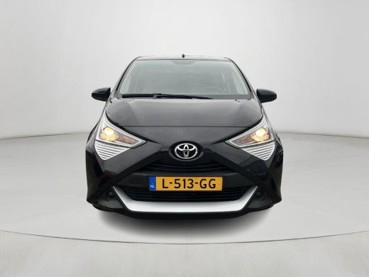 Toyota Aygo 1.0 VVT-i x-play | All-in prijs | AppleCarplay/AndroidAuto | Achteruitrijcamera | Airco | Bluetoo... ActivLease financial lease