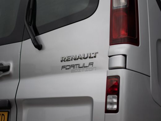 Renault Trafic 1.6 dCi T29 L2H1 Formula Edition DC | 2x schuifdeur | Dubbel cabine | Leder | Camera | 6-zits | ActivLease financial lease