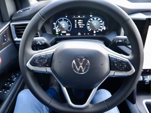 Volkswagen Amarok 3.0V6 241PK AUTOMAAT ActivLease financial lease