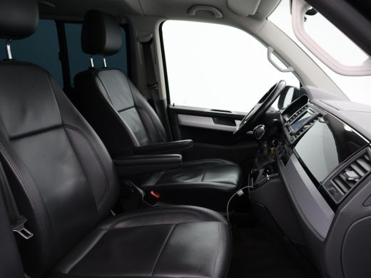 Volkswagen Transporter CARAVELLE 2.0 TDI 204 PK DSG D.C. + LEDER / LED / CLIMATE / 18 INCH / STOELVERW. ActivLease financial lease