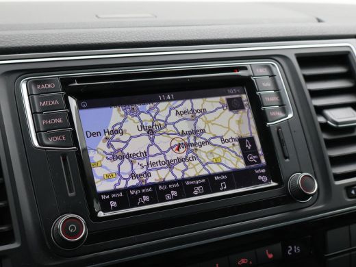 Volkswagen Transporter CARAVELLE 2.0 TDI 204 PK DSG D.C. + LEDER / LED / CLIMATE / 18 INCH / STOELVERW. ActivLease financial lease