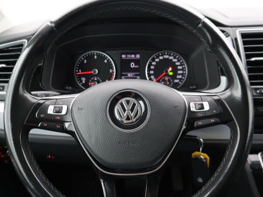 Volkswagen Transporter CARAVELLE 2.0 TDI 204 PK DSG D.C. + LEDER / LED / CLIMATE / 18 INCH / STOELVERW. ActivLease financial lease