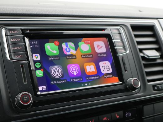 Volkswagen Transporter CARAVELLE 2.0 TDI 204 PK DSG D.C. + LEDER / LED / CLIMATE / 18 INCH / STOELVERW. ActivLease financial lease
